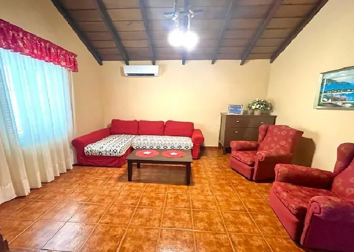 Landhaus Paraiso. Heated Pool *