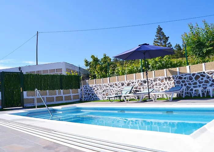 Landhaus Paraiso. Heated Pool Vilaflor