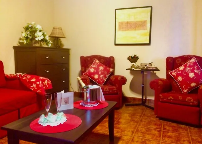 Paraiso. Heated Pool 乡村民宿