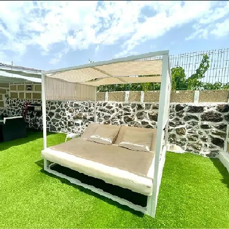 Paraiso. Heated Pool Hétvégi ház *